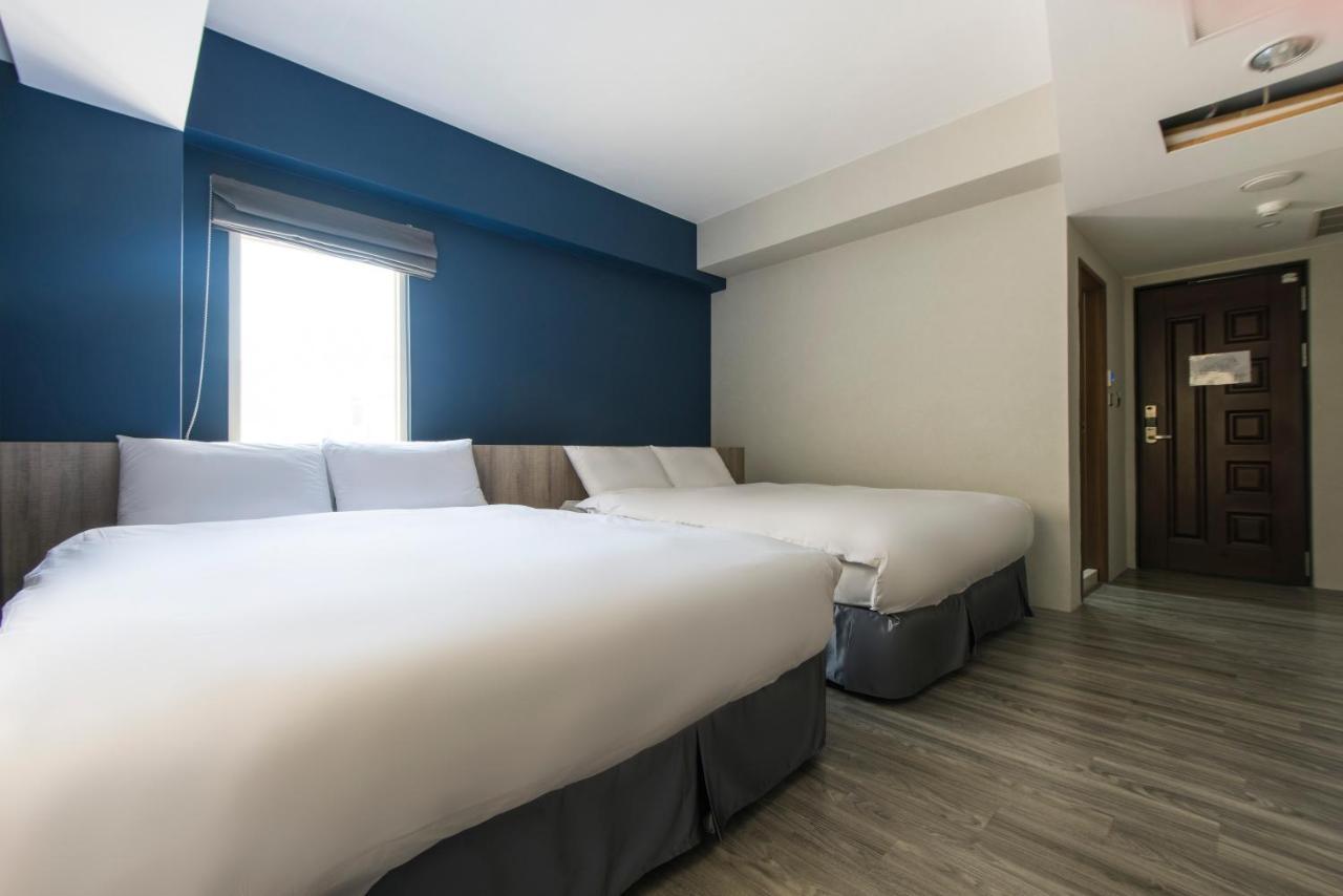 Sparrow Hotel Тайджун Екстериор снимка